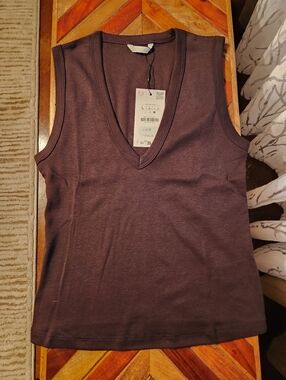 Zara Dark Brown V-Neck Sleeveless Tank Top